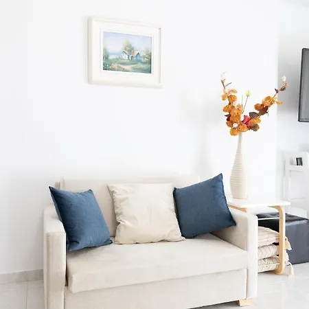 Seaside Penthouse In * Kalamáta