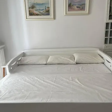 Seaside Penthouse In 칼라마타