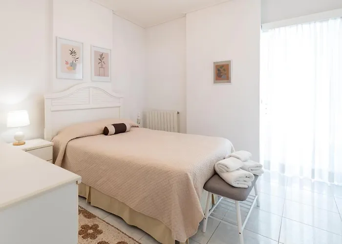 Seaside Penthouse In Apartamento Calamata