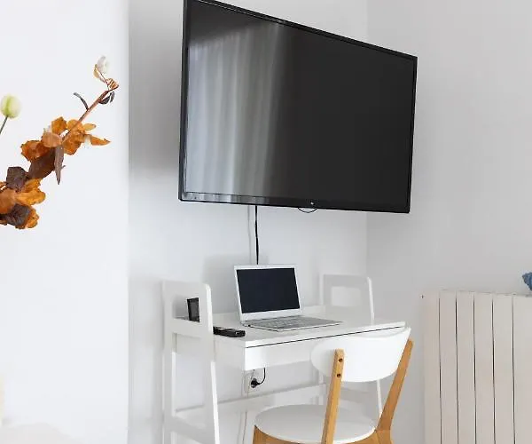 Seaside Penthouse In * Kalamata